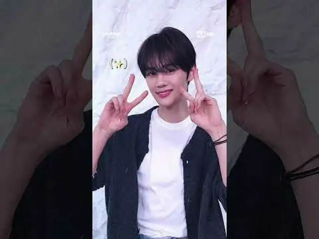 ZERO BASE ONE_ _ 用他们自己的方式表达 UH-HEUNG✨立即探索 ZERO BASE ONE_ _ 独具特色的“阿兴”！听我的怒吼，UH-HE