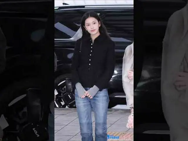 251127 IVE_ _ YUJIN_ _ _ MAMA 颁奖典礼机场出发饭拍视频 by 스피넬 #YUJIN_ _ _ #an・YUJIN_ _ （IVE）