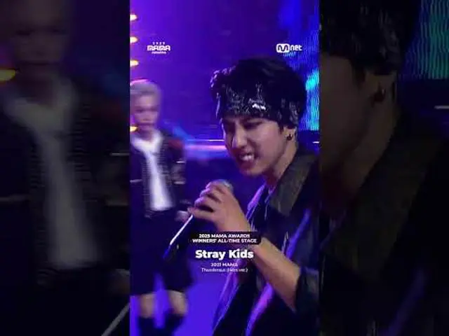一起来看看Stray Kids的经典舞台吧！他们赢得了比赛！ 🏆VISA年度专辑🏆粉丝票选十大男星*Mnet K-POP Youtube에서 Full ve