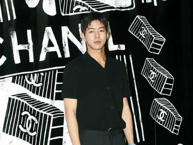 Actor Lee Sang Yun, Chanel · Paris - Hamburg Kobo collection pop-up storeattended the open ceremony.
