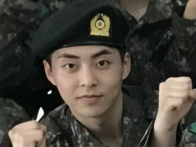 EXO XIUMIN, photo of recruit training. Also released ”HQ” version. . ●”unexpectedly suits him”.