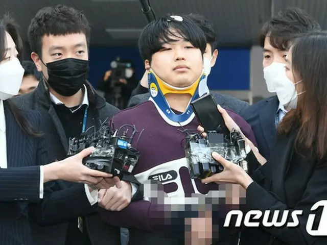 为“第n个电讯室案”负责人paxam室的Cho Ju-bin向受害者致歉，然后从首尔钟路警察局转移到中央检察官办公室