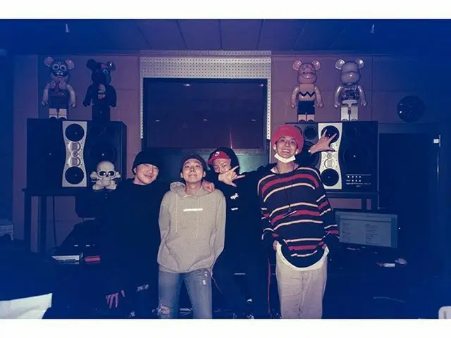 【G公式】WINNER_スンユン，今天终于！下午6点！！！获胜者的第三张普通专辑#Remember发行了！请多多关爱🙏🙏  