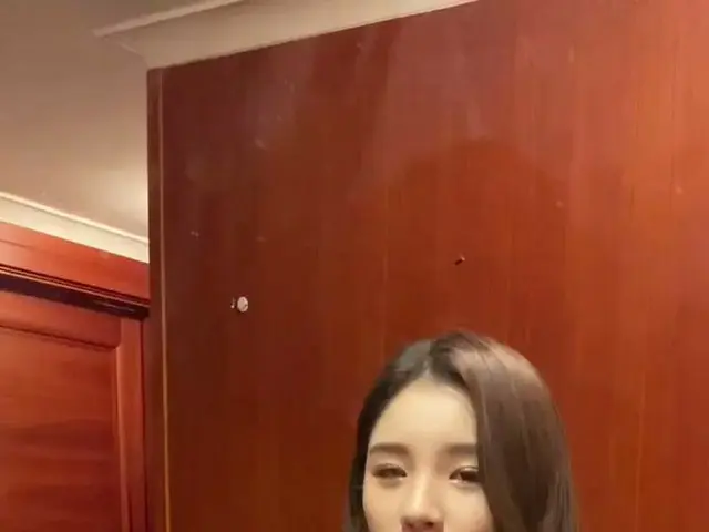 【T公式】LOONA（Loona），[每月的女孩 #187]   #慧珍和晚安舞蹈时间🐰   #本月女孩#LOONA #LOONAKick #HeeJin