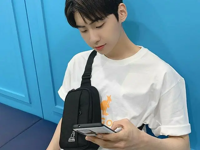 [G官方]来自Lee Jin Hyuk的PRODUCEX 101 _，???보보내셨???   #李金赫（UP10TION） #李金赫kangolkorea  