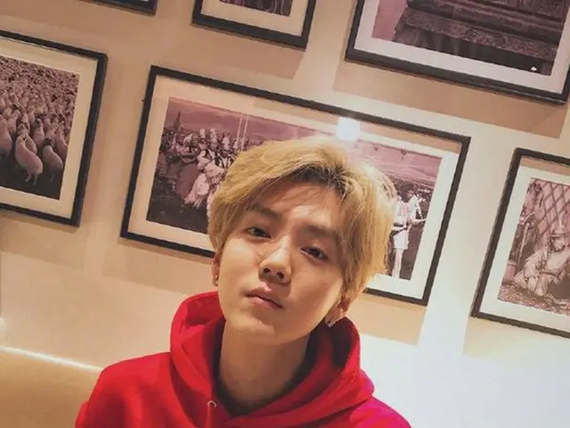 中国女演员关晓彤庆祝她出生于EXO的卢汉（LUHAN）的生日