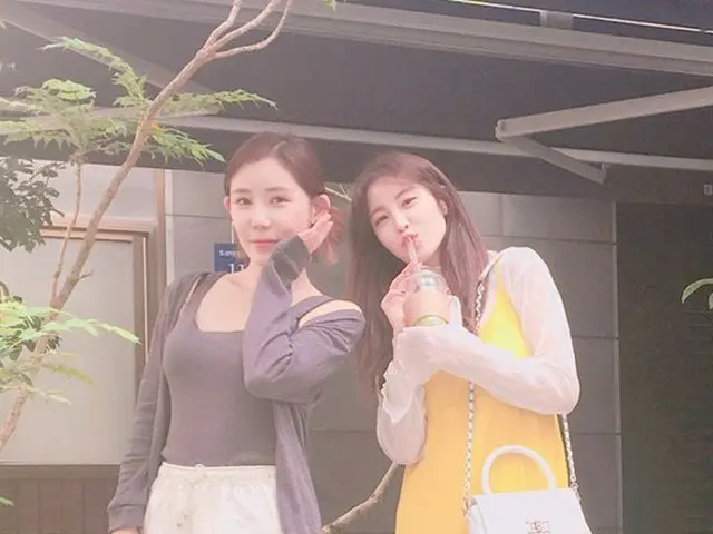 Hyosung (Secret), updated SNS. Members of the same Secret, Jeong Hanna.