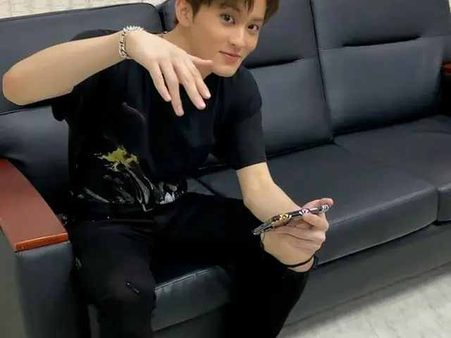 【r公式sm】#MARK明天的特别预告！🤫- 在“ SuperM-超越未来”中见  