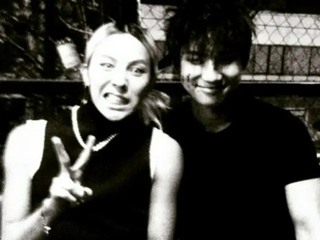 G-DRAGON (BIGBANG) released 2 shots to celebrate D-LITE's birthday. . .