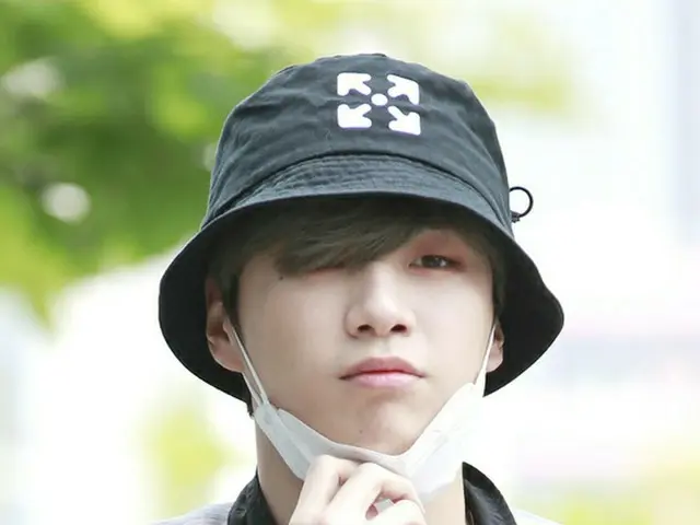 康丹尼尔（Kang Daniel）进入在线音乐会“来自首尔的Tik Tok Stage Live”的场地