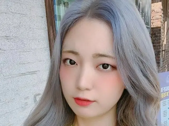 来自AOA的Yukyung：“说实话，当时我看上去很像
