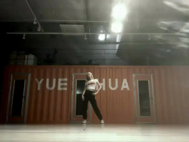 【T公式】EVERGLOW，[ #come]我学了我哥哥的舞蹈