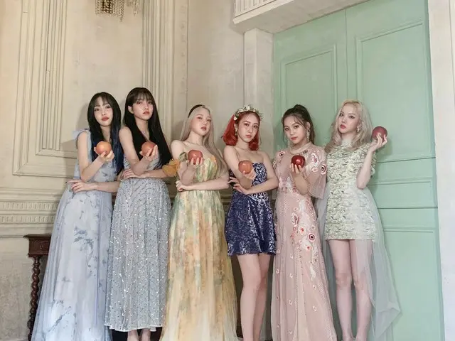 【t公式】GFRIEND，[🎞#G_TODAY]  #GFRIEND #GFRIEND 回声：警笛之歌 Apple #Apple #OOTD