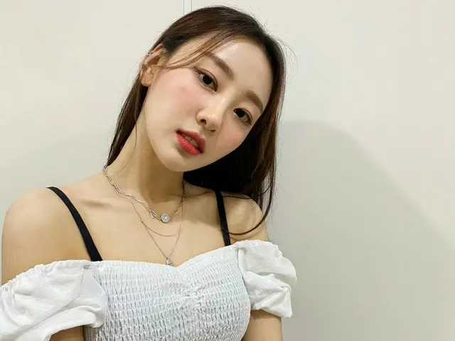 【T公式】LOONA（Loona），TBS'Fact Insta'，于美国中部标准时间12:30 pm开始，是一位具有特殊MC #Eve的时尚射击游戏