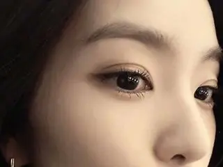 韩国美容外科医师宣布“眼部美容外科”申请者带入医院的照片频率排名。 .. 
第一名， #RedVelvet Irene 
 #BLACKPINK Jenny第二