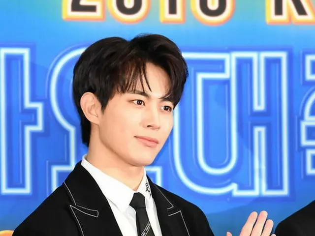 在现场直播和暂停活动中喝醉的“ VIXX”洪斌宣布将继续比赛