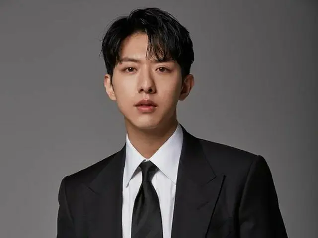 ”CNBLUE” Lee Jung Shin decided to appear in the short form TV series ”SummerGuys”. ● ”JBJ” former me