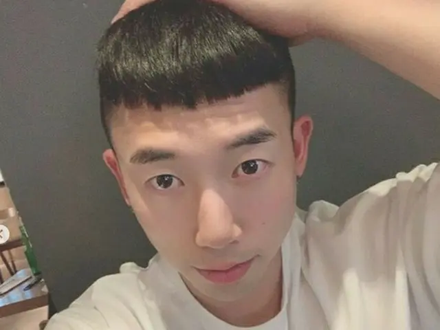 “ U-KISS”匈奴原定于10月20日离开部队，但他于9月30日休假离开部队，没有返回部队