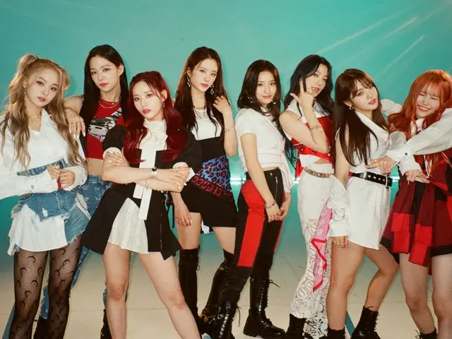 【T公式】fromis_9，RT M2MPD：用胶卷相机记录9月的回忆📸即使在10月也要与M2在一起 #9月的M2 #M2film #接力舞 #fromis_