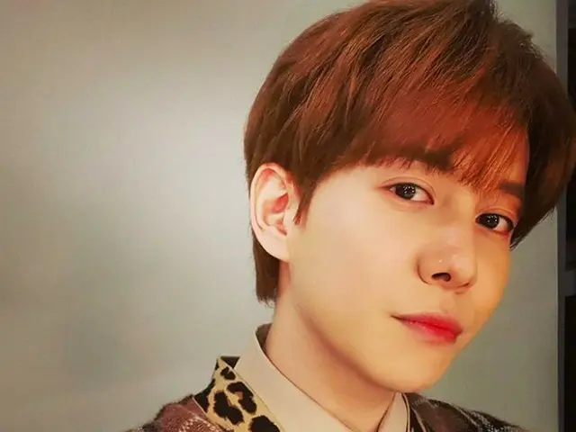 朴敬(Bing Kyung）朴敬(Park Kyung）在学生时代就被欺负道歉