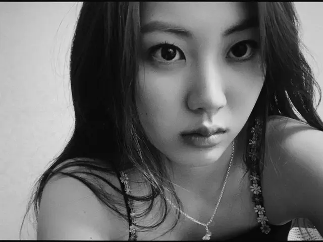【Jt公式】CLC，RT CUBECLC：[#Eunbin]我们金儿子设计的项链！漂亮吗还有手镯，让我们去看看柴郡吧！❤kapsul_officialsssor