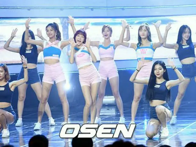 LABOUM, MBC MUSIC ”Show CHAMpion” appeared.