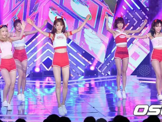 LABOUM ,, SBSMTV ”THE SHOW” appeared.