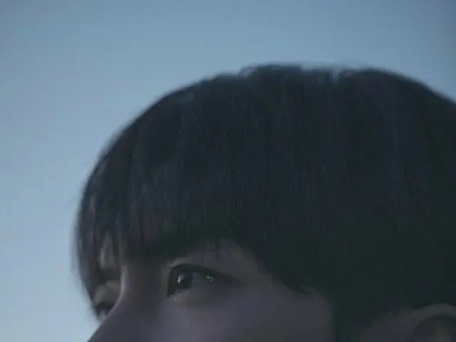 李承基为其第七张专辑“ THE PROJECT”举行在线新闻发布会