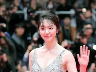 同样活跃于韩国的女演员卡拉塔·埃里卡（Karata Erika）恢复了她的活动。据报道在办公室的Instagram上。 19月发行的月刊《 Nippon Cam