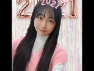 【T公式】LABOUM，[ #Yoojung]新年第一台收音机💗今天，我们将和Reina的饼干和Star Candy一起出现