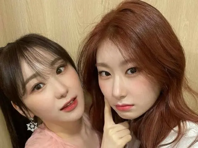 IZONE Chaeryeong和他的姐姐ITZY Chaeryeong的好朋友两枪是一个热门话题