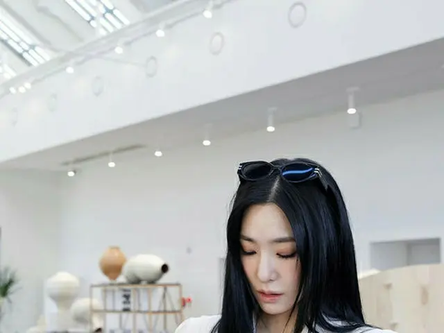 TIFFANY (SNSD (Girls' Generation)), a new Tamburins store (Shinsa-dong) thatopened on the 24th.