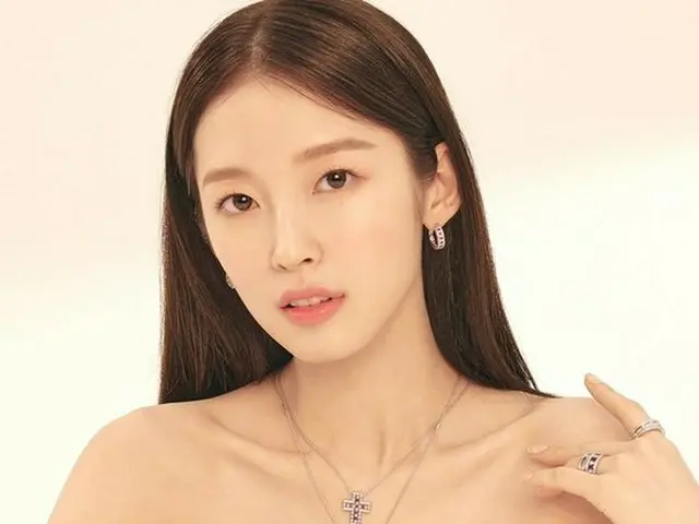 OHMYGIRL Arin发布图片