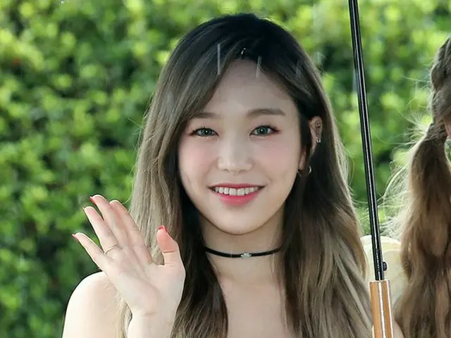 雷切尔（April Rachel），要删除SNS成员拍摄的照片吗？如果没有与3天前的成员在一起的照片，该照片将在在线社区中传播