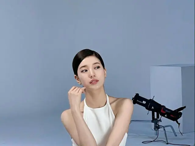 Suzy (Miss A), Hot Topic when the photo posted on SNS is too beautiful.