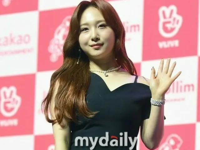 由于健康问题，火箭拳朱丽（朱莉·高桥饰）暂停了一段时间的活动