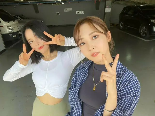 【t官方】MAMAMOO、[#Solar]为什么 Solar 与 Byul 合作？！我们的 Moomoos，稍后 5 点钟KBS2《老板的耳朵是驴耳朵》请通过直