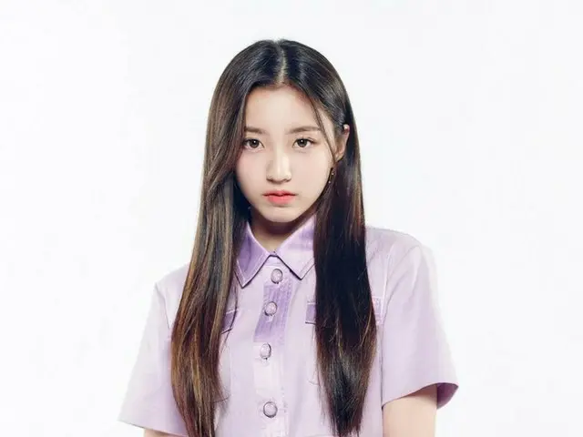 Hot Topic says that it looks exactly like JUNG KOOK_, who is appearing in theglobal girl group debut
