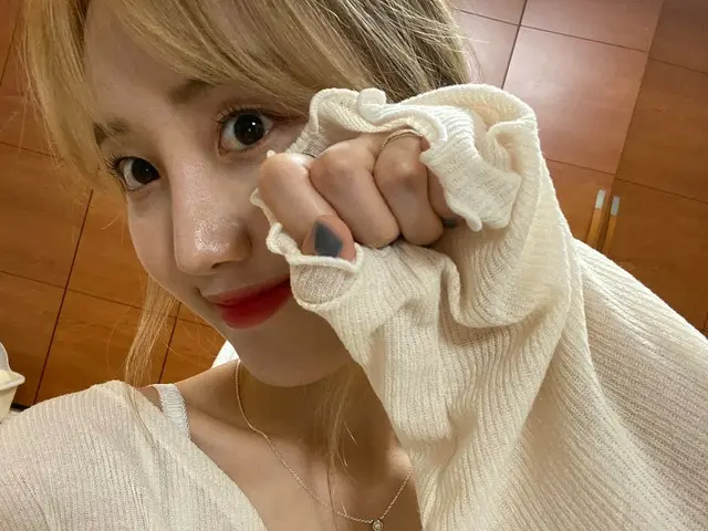 【官方】CherryBullet、[#Haeyoon #HAEYOON] 周日轮盘愉快☺️😌❤️ #CherryBullet #CherryBullet