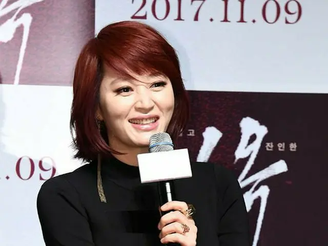 Actress Kim Hye Soo, attended the production presentation of the leading movie”Miok”.