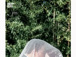 SUNNYHILL Binna 于 23 日发布了她的婚礼照片。在纽约度蜜月。 ..