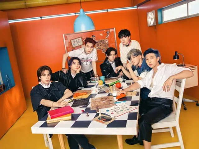 在“BTS”和欧洲最大的音乐颁奖典礼“2021 MTV EMA（欧洲音乐奖）”中获得BEST POP、BEST GROUP、BEST K-POP和Biggest