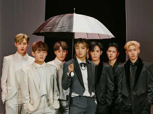 新人男子组合“TAN”今天出道... 首张专辑“1TAN”于下午6点发布