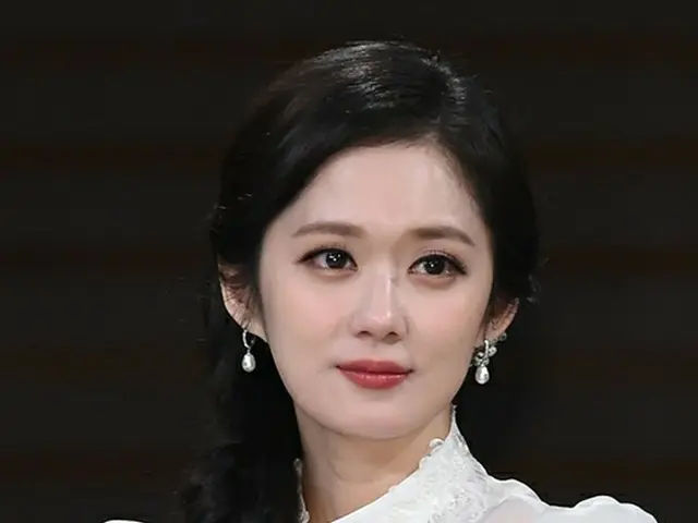 歌手兼演员张娜拉宣布结婚