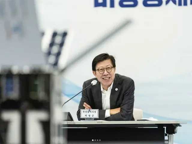 釜山市长朴炯俊宣布，他将向总统府提议应用“BTS”的替代服务系统