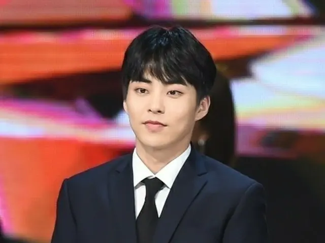 XIUMIN将于9月底发行首张个人专辑
