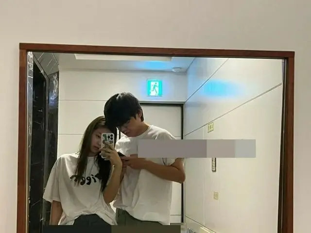 传闻再次约会的V（防弹少年团）和JENNIE传播了一张被视为两个人的一男一女的2张照片