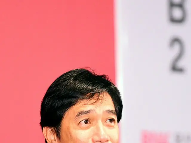 Hong Kong actor Tony Leung attended the ”27th Busan International FilmFestival”... He said ”I like J