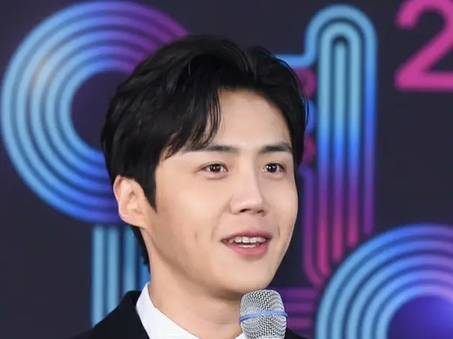 据报道，Weverse 社区将于 2023 年开放 Kim Sung Ho