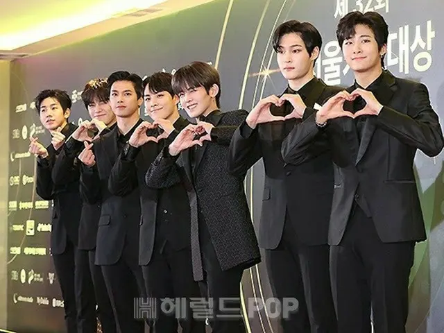 TAN，“第32届首尔歌谣大赏”现身红毯